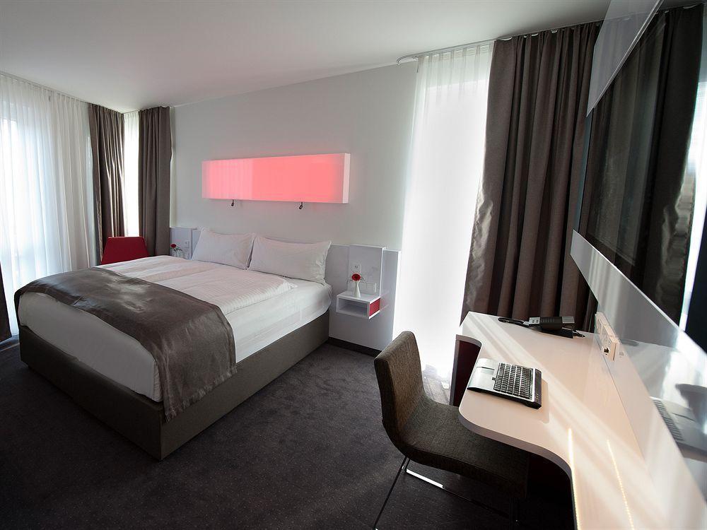 Dormero Hotel Frankfurt Франкфурт-на-Майні Екстер'єр фото