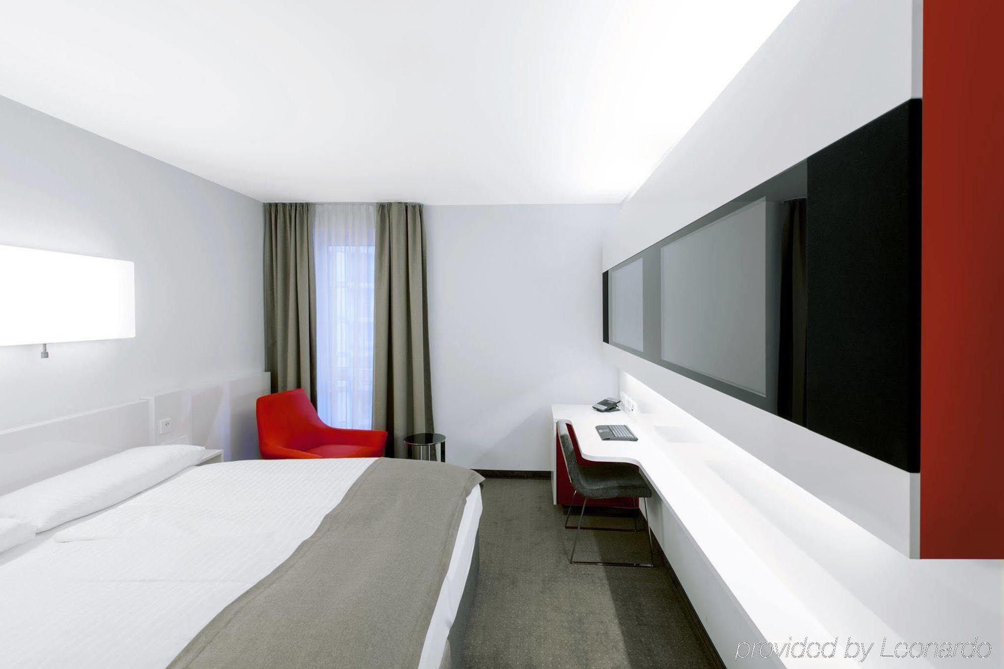 Dormero Hotel Frankfurt Франкфурт-на-Майні Екстер'єр фото